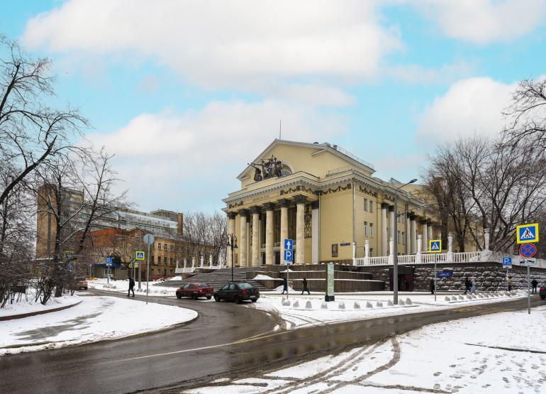 Дворец на Яузе: Вид здания